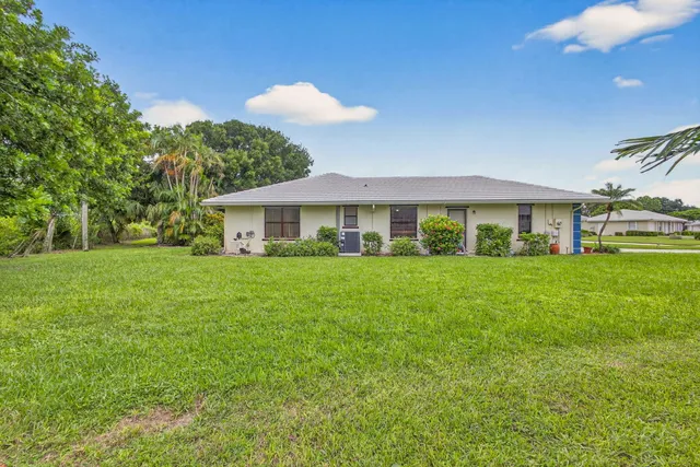 $699,000 | 9472 Southeast Little Club Way South, Jupiter, FL 33469