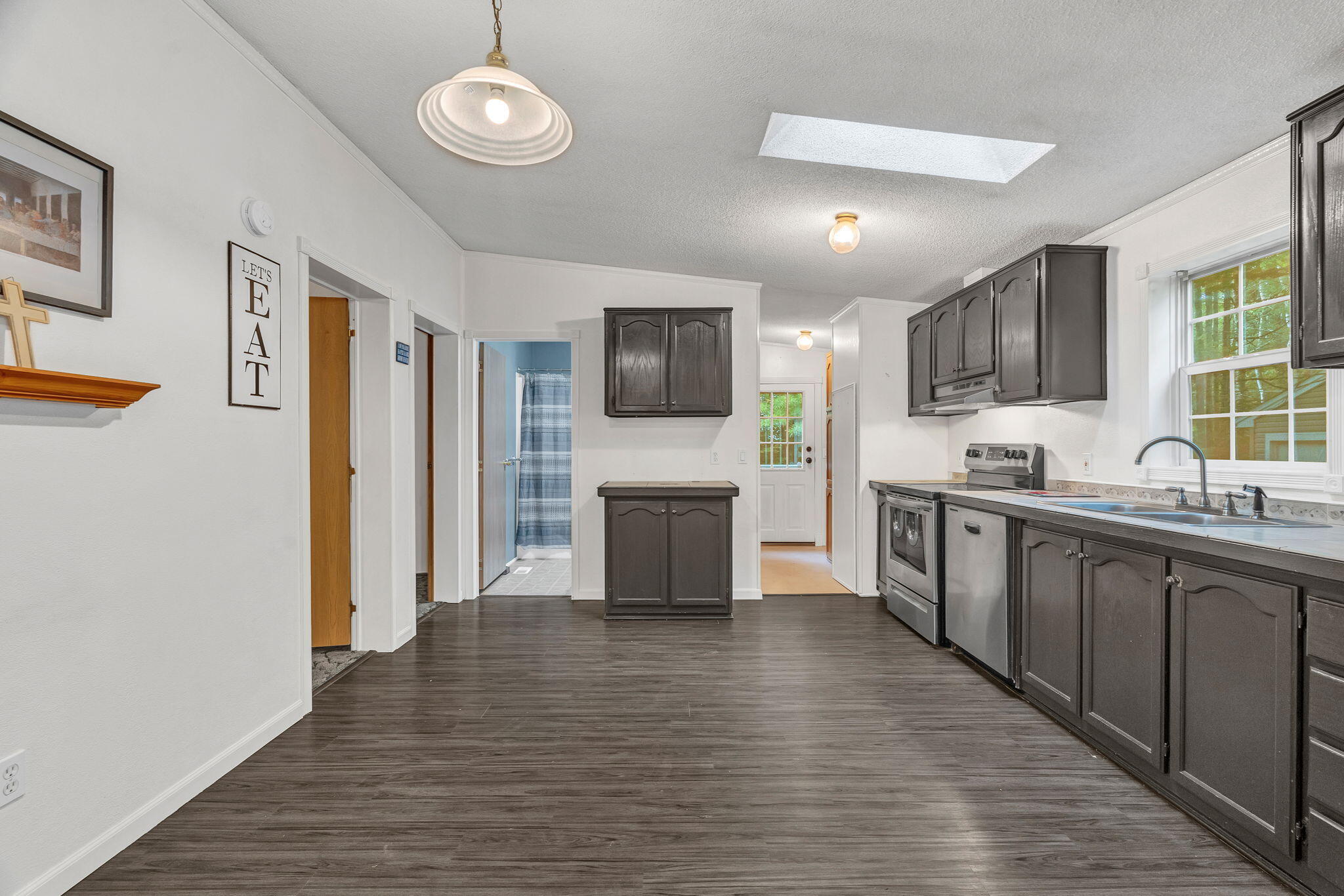 135 Ridgewood Drive Warren, ME 04864 - Photo 15 of 60