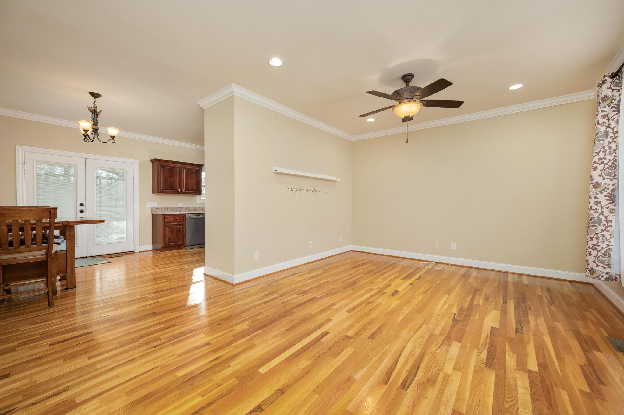 643 Central Valley Road Murfreesboro, TN 37129 - Photo 3 of 19 Gallery Image 3