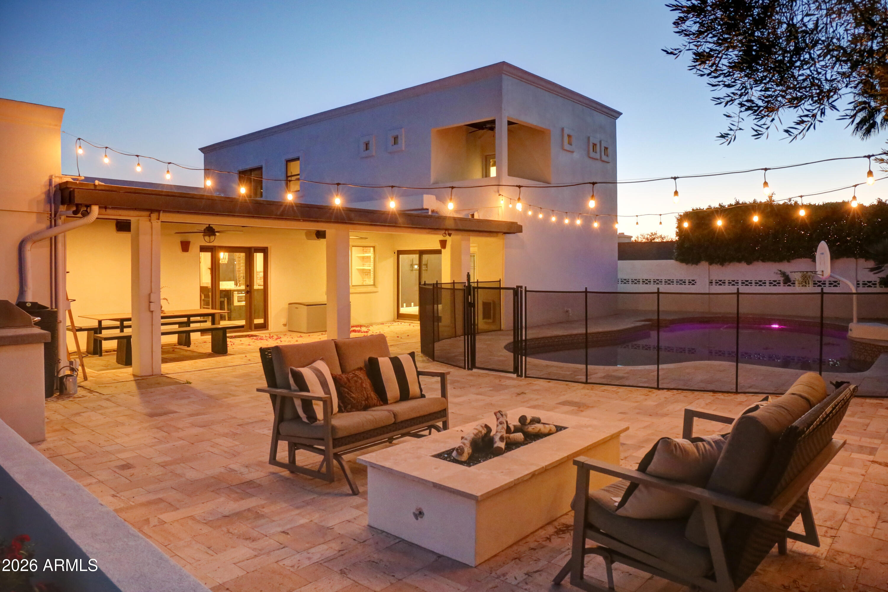 2016 East State Avenue Phoenix, AZ 85020 - Photo 4 of 42 5D3A0959_60_61-2