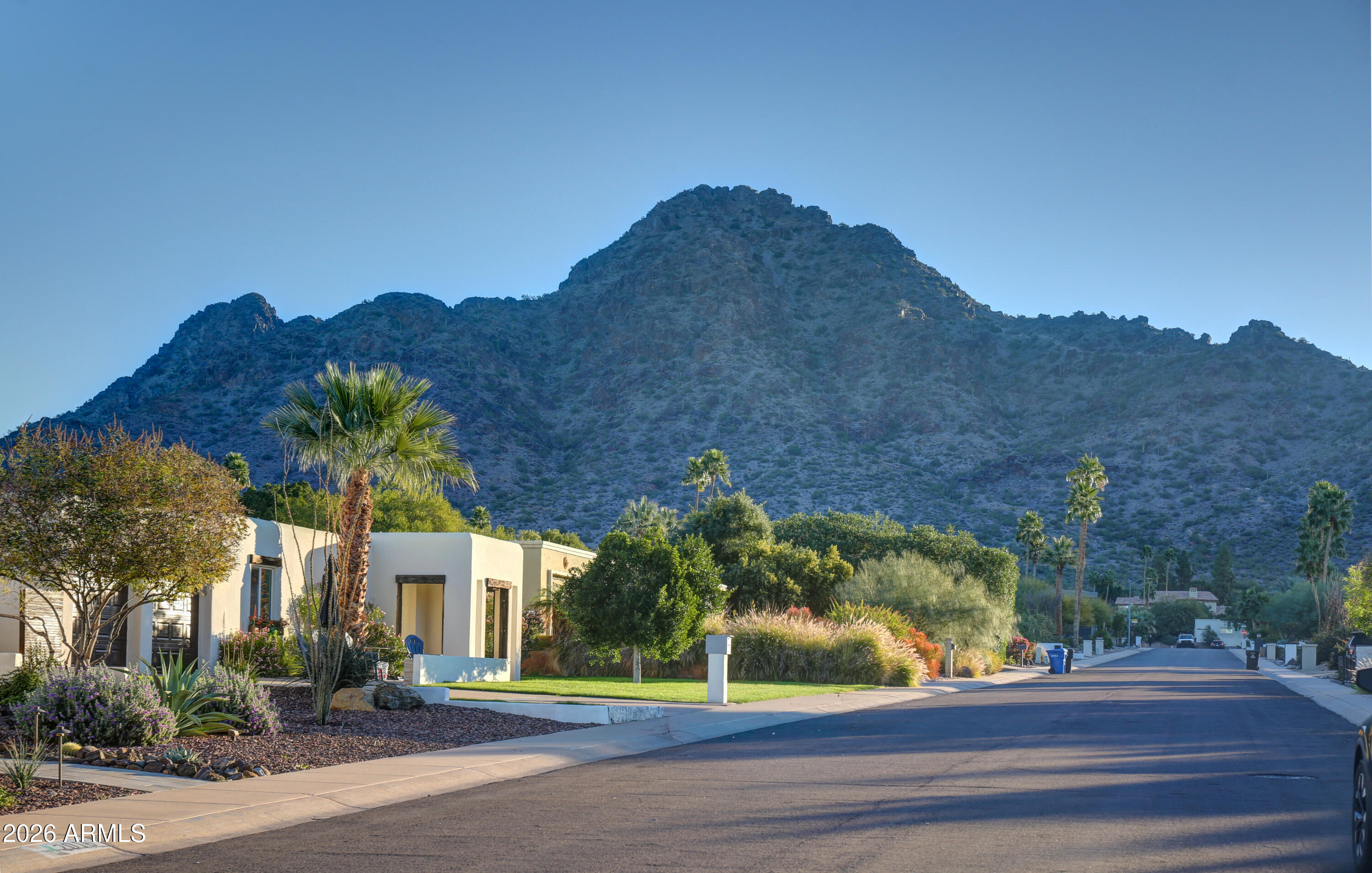 2016 East State Avenue Phoenix, AZ 85020 - Photo 42 of 42 a view of a house with a yard and a palm tree