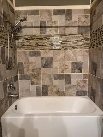 $267,400 | 302 Wainwright Road, Pineville, LA 71360