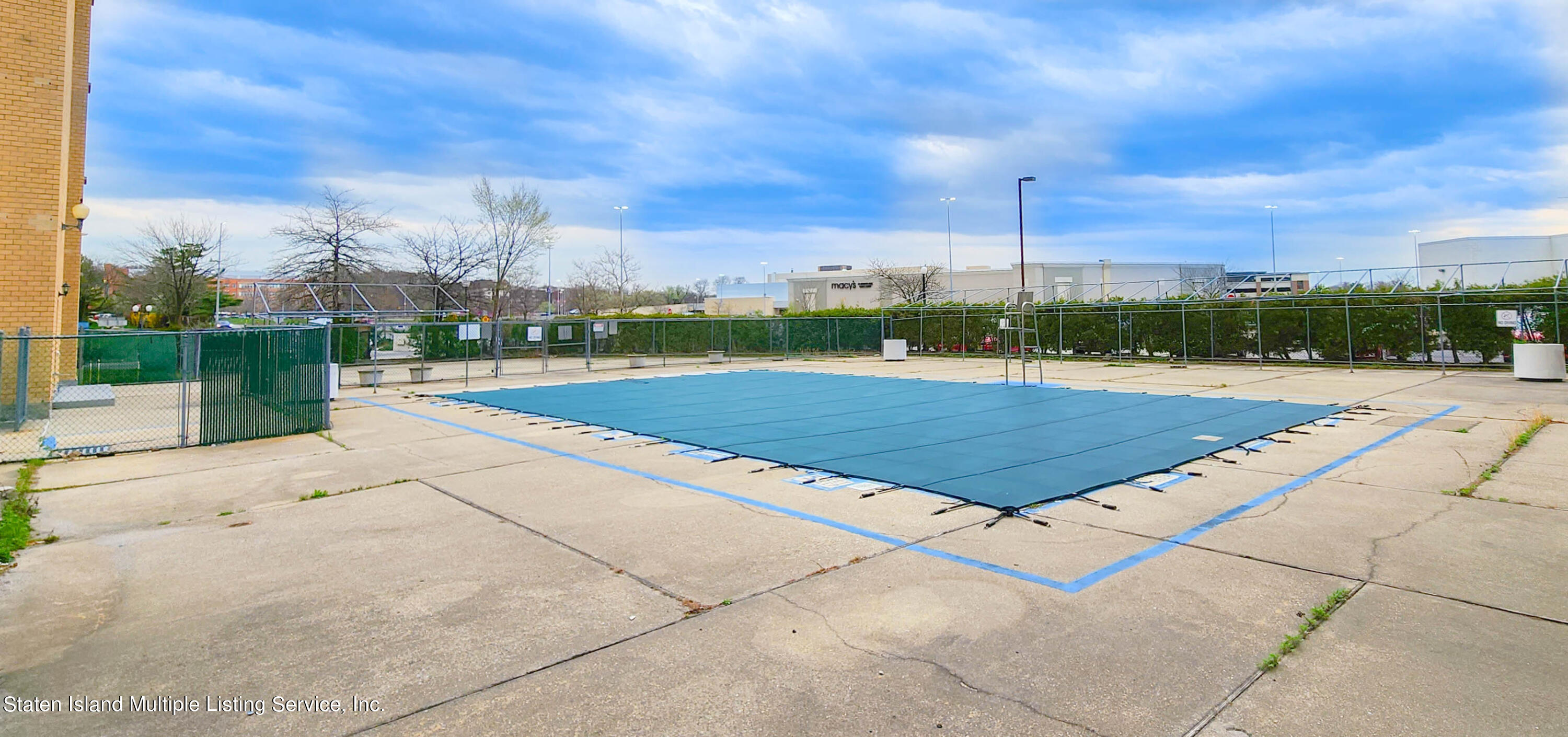 80 Richmond Hill Road, Unit 2M Staten Island, NY 10314 - Photo 4 of 23 20230406_174809