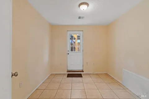 $659,000 | 201 Triplett Drive, Cloverdale, CA 95425