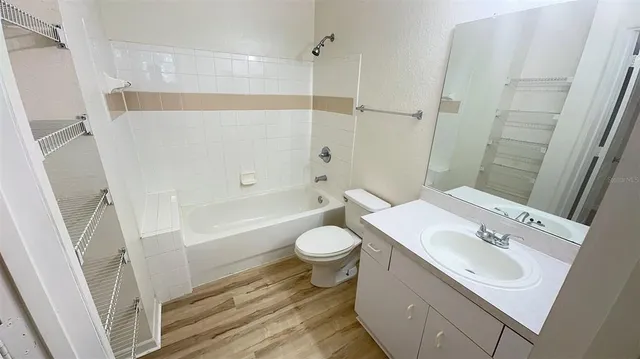 $1,550 | 17110 Carrington Park Drive, Unit 821, Tampa, FL 33647