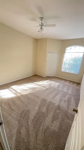 $1,550 | 17110 Carrington Park Drive, Unit 821, Tampa, FL 33647