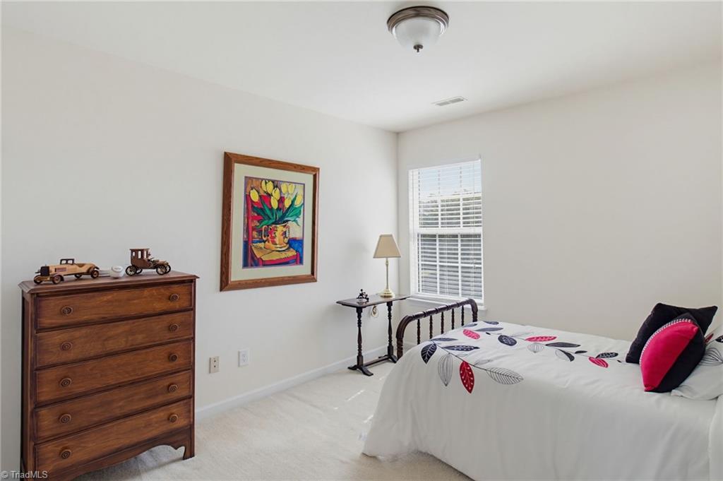 2115 Cliffvale Drive High Point, NC 27262 - Photo 23 of 30