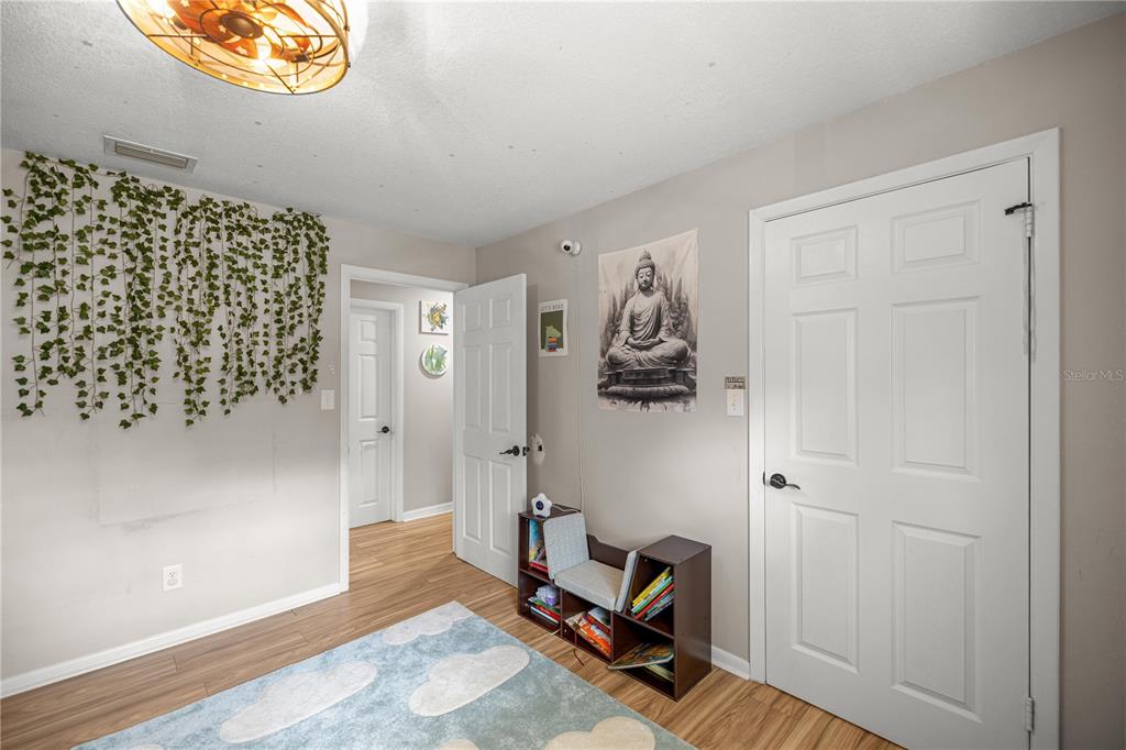 5100 Southeast 44th Avenue Road Ocala, FL 34480 - Photo 27 of 41 a view of a livingroom with workspace and a window
