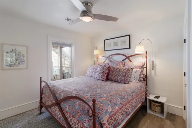 $2,944,444 | 100 South Waterway, Kingsland, TX 78639