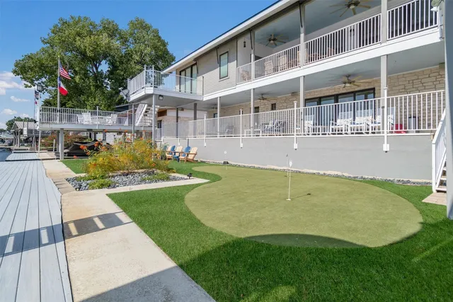 $2,944,444 | 100 South Waterway, Kingsland, TX 78639