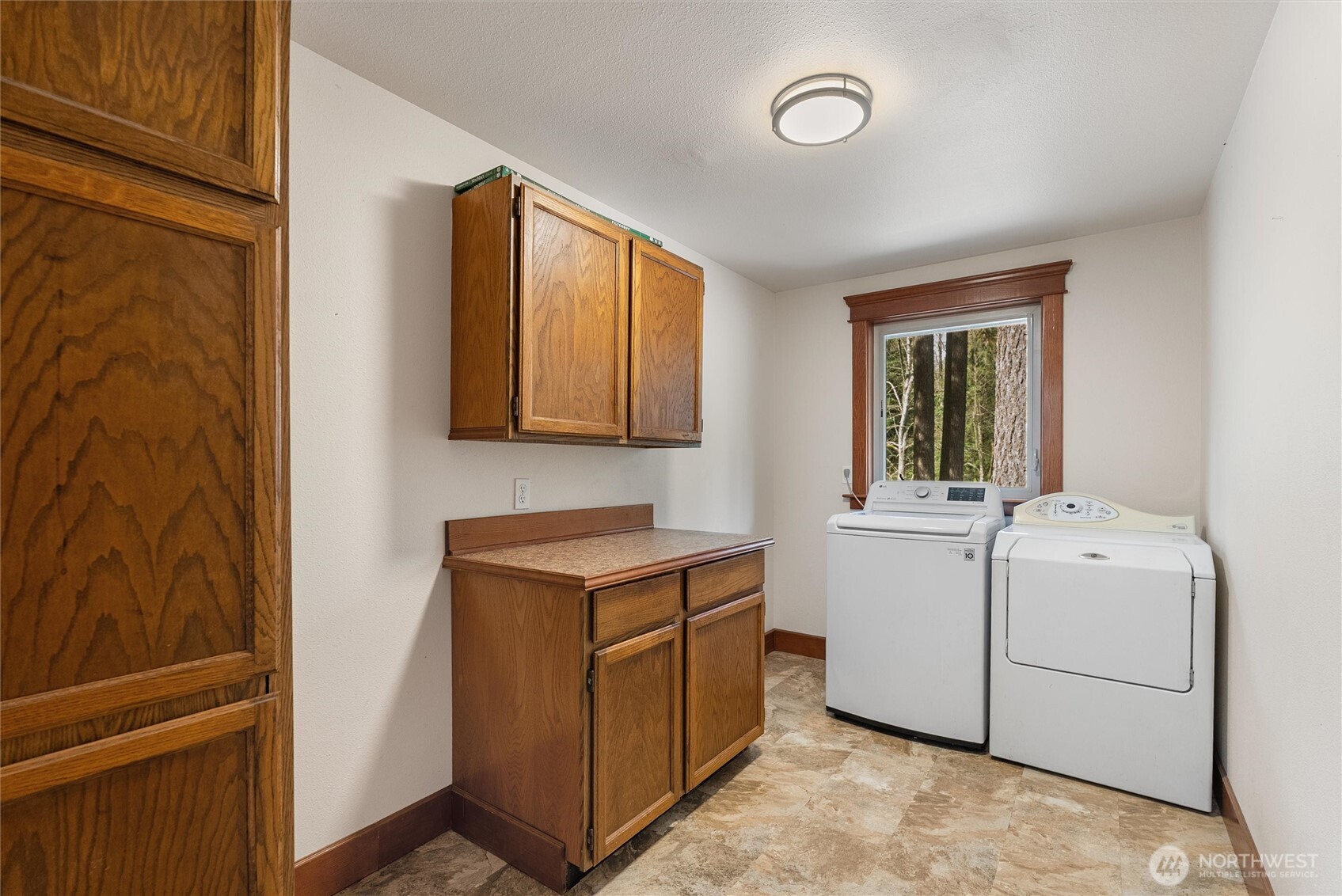 27422 Southeast 236th Street Maple Valley, WA 98038 - Photo 18 of 34