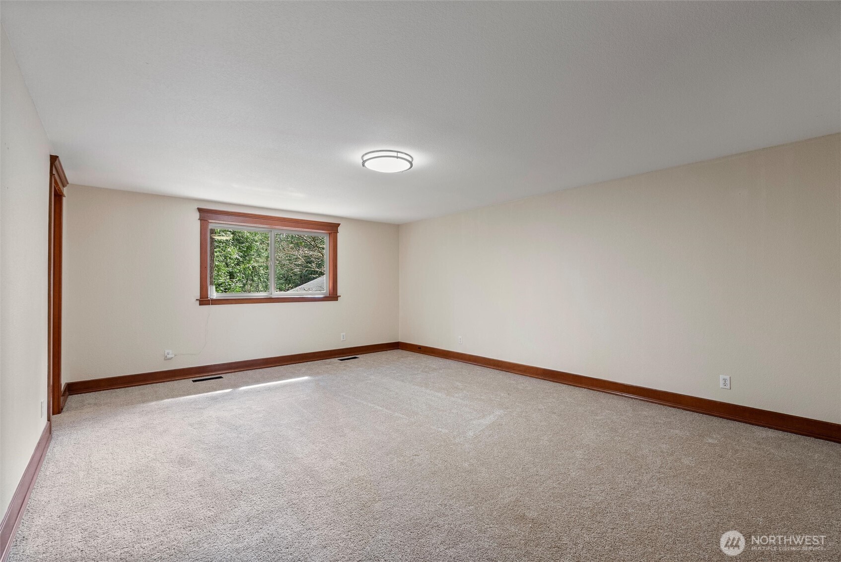 27422 Southeast 236th Street Maple Valley, WA 98038 - Photo 19 of 34
