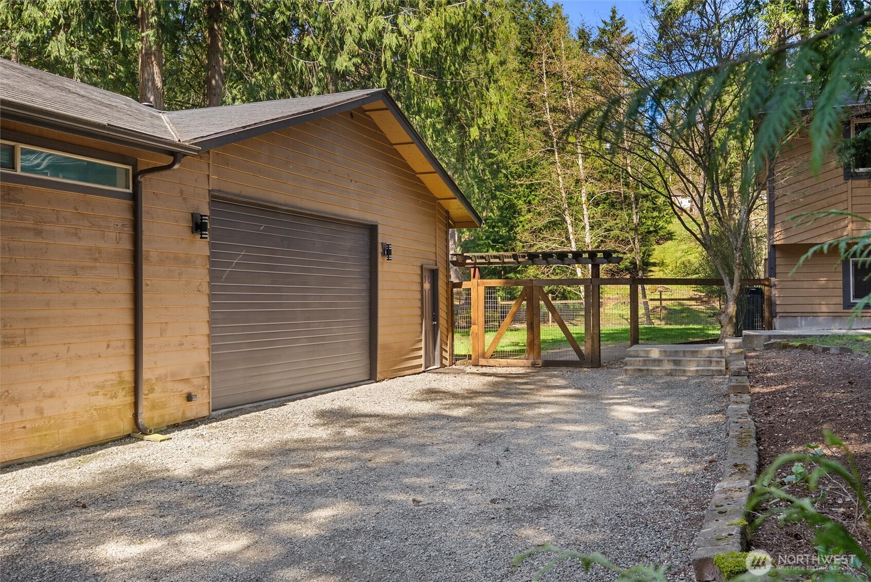 27422 Southeast 236th Street Maple Valley, WA 98038 - Photo 27 of 34