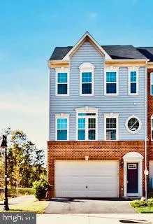 $3,700 | 22889 Lacey Oak Terrace, Sterling, VA 20166