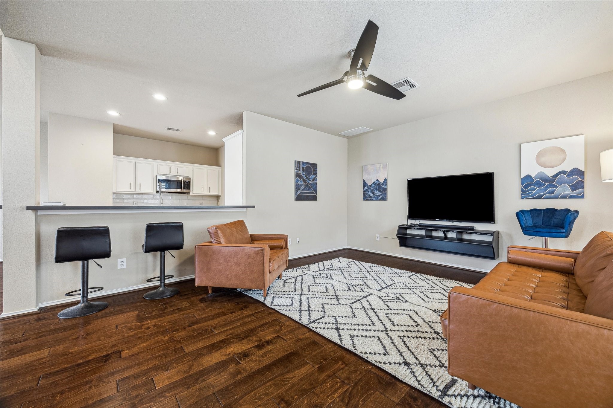 5239 Schuler Street, Unit C Houston, TX 77007 - Photo 2 of 21