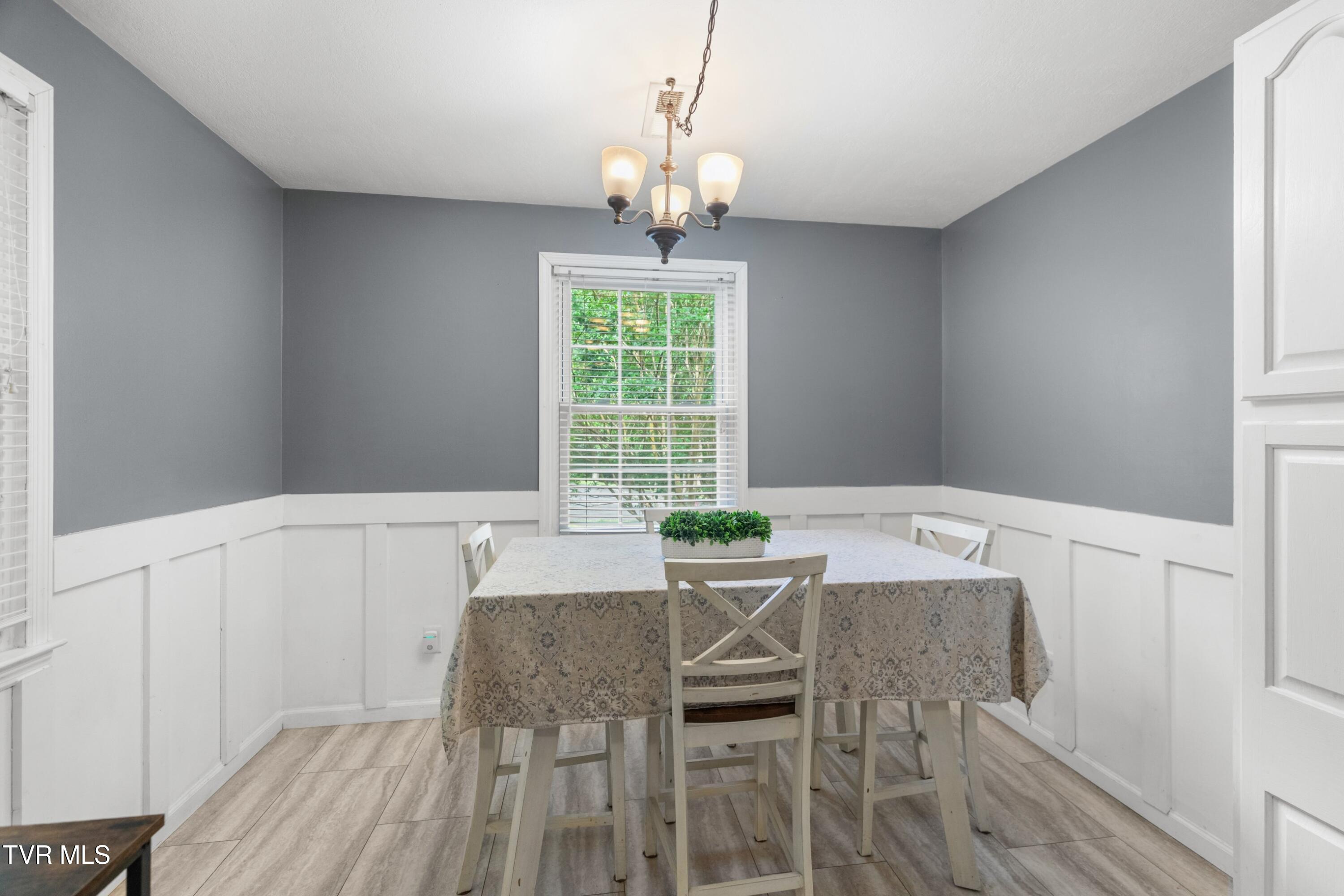 1302 Irwin Drive Powell, TN 37849 - Photo 21 of 53 021-1302IrwinDrive-Powell-TN-37849-SMALL