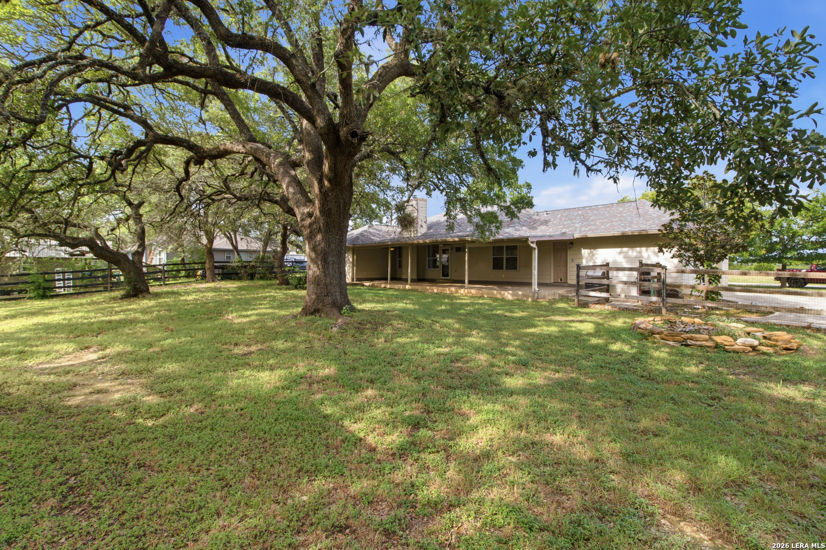 157 Park Road Bandera, TX 78003 - Photo 28 of 37