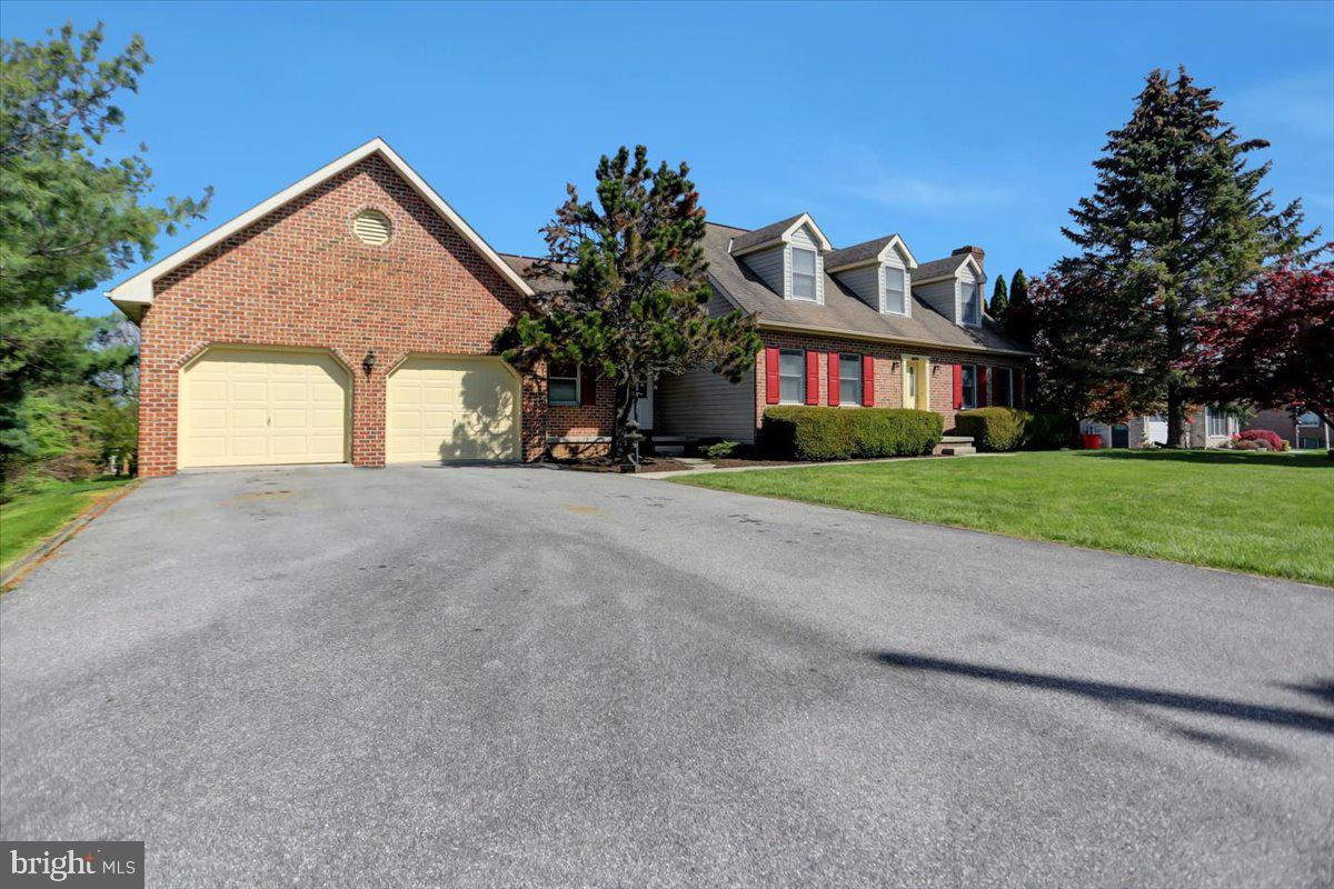 11485 Old Forge Road Waynesboro, PA 17268 - Photo 3 of 51 Gallery Image 3
