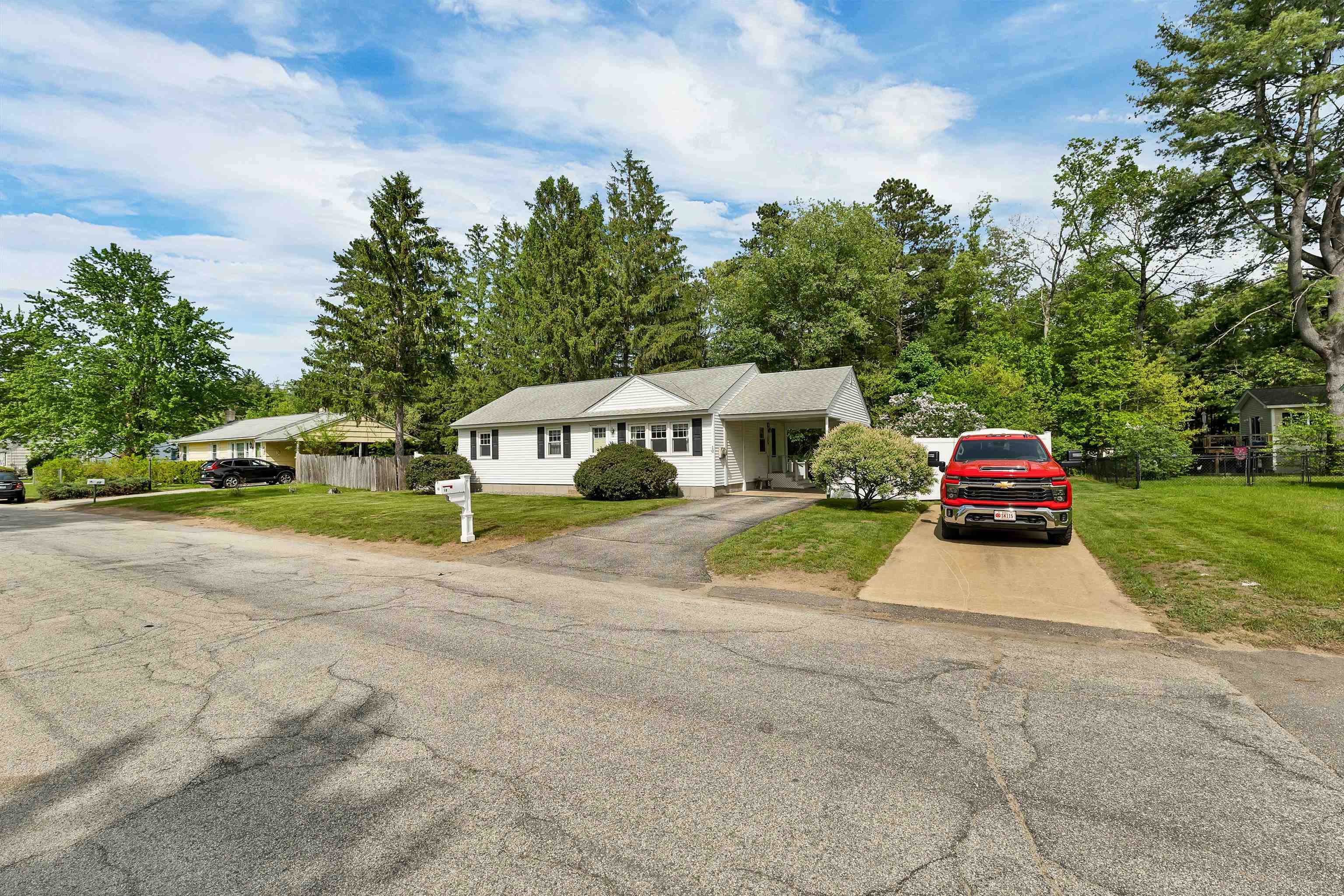 10 Guay Street Concord, NH 03301 - Photo 3 of 34