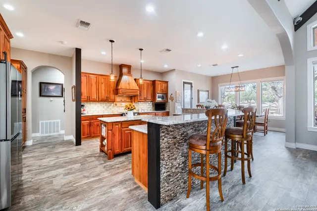 $1,275,000 | 103 Rio Grande Drive, Blanco, TX 78606