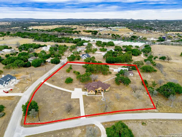$1,275,000 | 103 Rio Grande Drive, Blanco, TX 78606