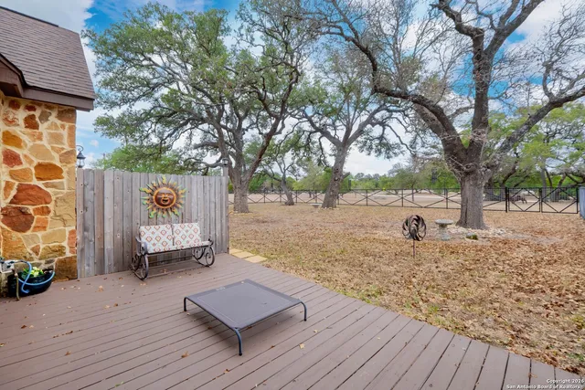 $1,275,000 | 103 Rio Grande Drive, Blanco, TX 78606