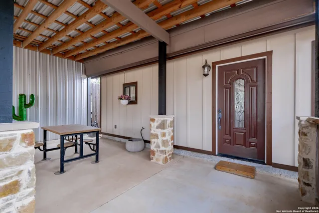 $1,275,000 | 103 Rio Grande Drive, Blanco, TX 78606