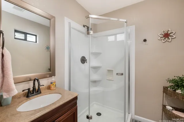 $1,275,000 | 103 Rio Grande Drive, Blanco, TX 78606