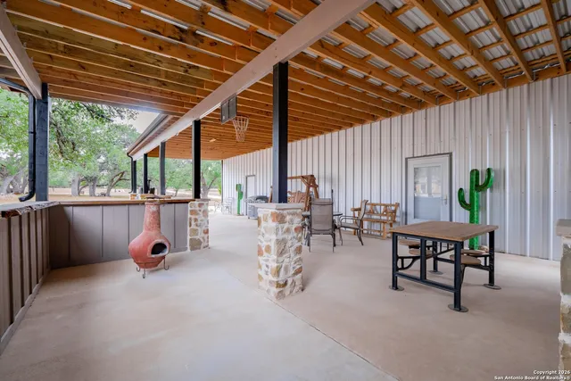 $1,275,000 | 103 Rio Grande Drive, Blanco, TX 78606