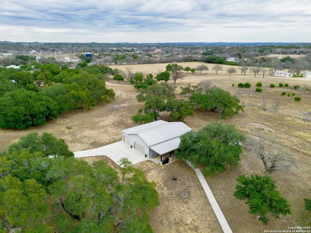 $1,275,000 | 103 Rio Grande Drive, Blanco, TX 78606
