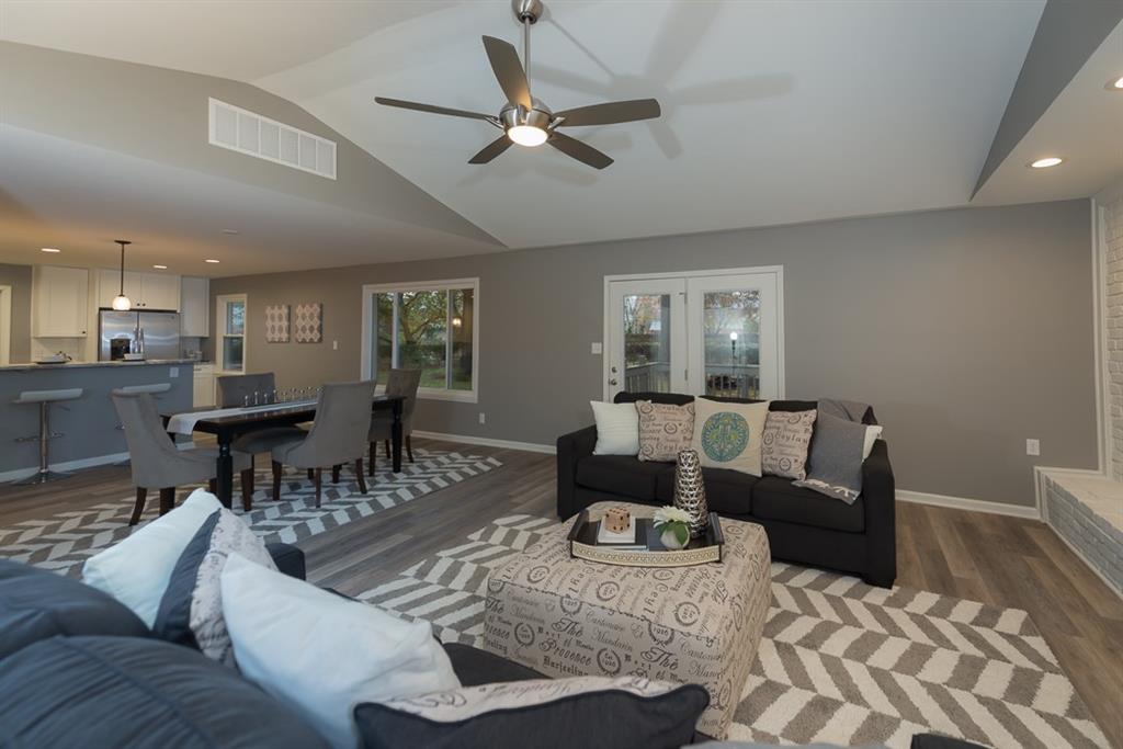 7353 Johnson Road Indianapolis, IN 46250 - Photo 9 of 25 Gallery Image 9