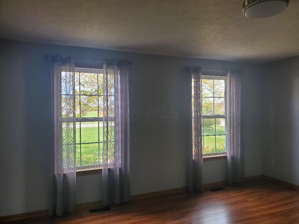 3305 Gooding Road Marion, OH 43302 - Photo 61 of 85 Living room