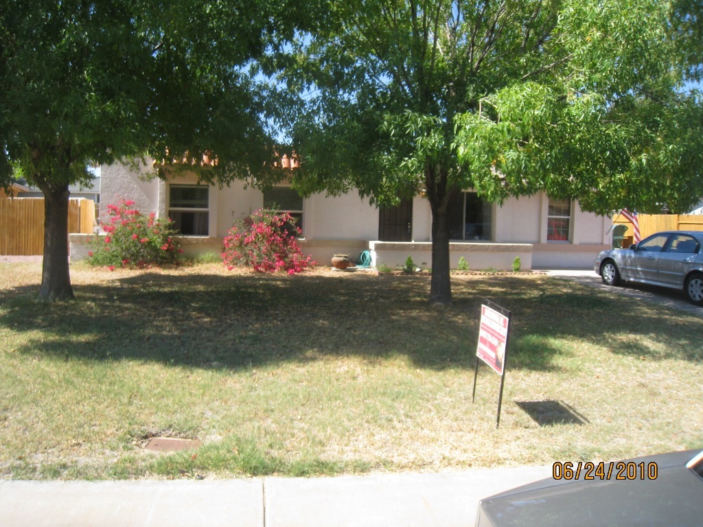 1420 West Utopia Road Phoenix, AZ 85027 - Photo 3 of 23 Front Center of Hm