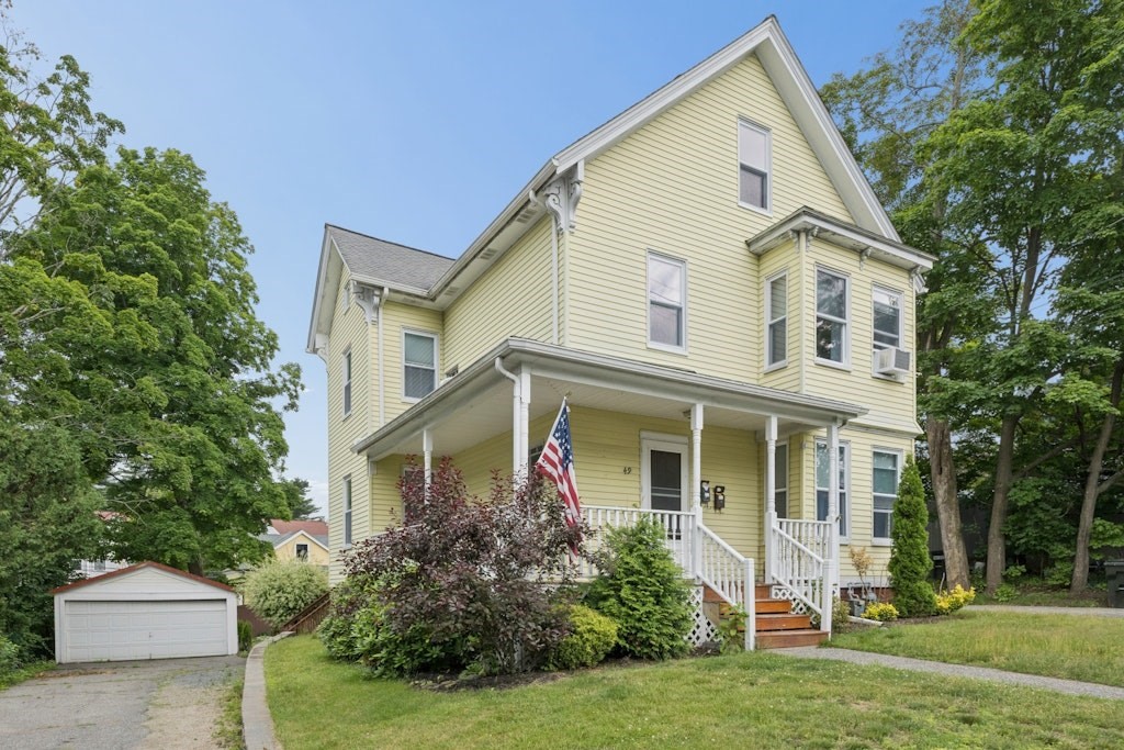 49 Felton Street Hudson, MA 01749 - Photo 1 of 41