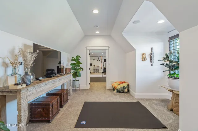 $2,700,000 | 203 Lake Forest Way, Louisville, TN 37777