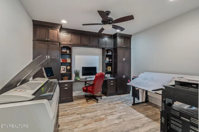 $2,700,000 | 203 Lake Forest Way, Louisville, TN 37777