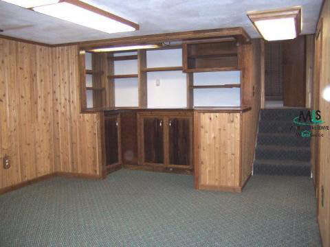 1105 Kingsview Court Rochester, MI 48309 - Photo 6 of 9 773761-5.JPG