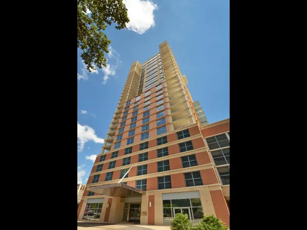 a view of a large building