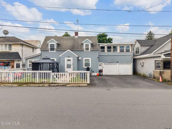 $265,000 | 492 Olean Street, Rotterdam, NY 12306