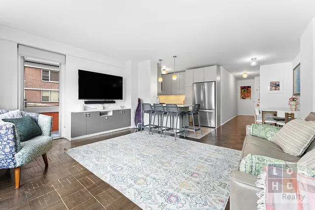 $849,000 | 570 Grand Street, Unit J104 | Lower East Side