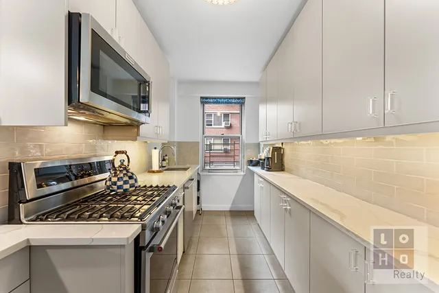 $849,000 | 570 Grand Street, Unit J104 | Lower East Side
