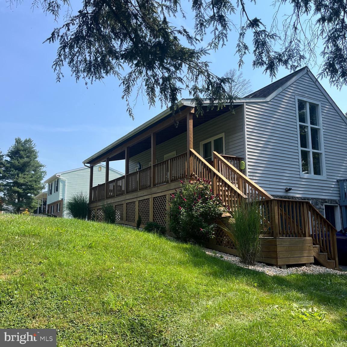 121 Trail Road South Elizabethtown, PA 17022 - Photo 1 of 17 Gallery Image 1