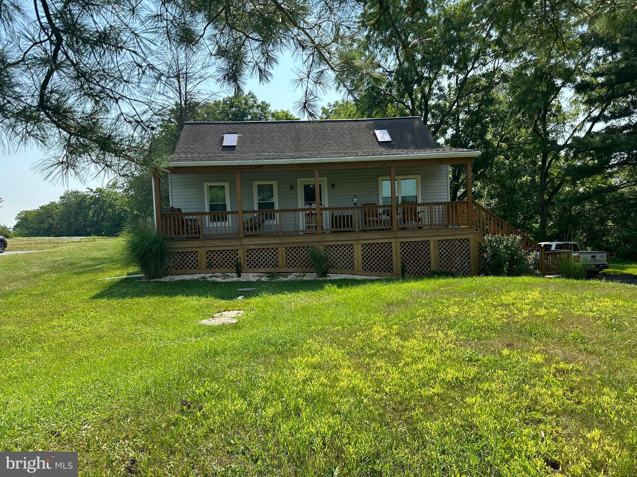121 Trail Road South Elizabethtown, PA 17022 - Photo 2 of 17 Gallery Image 2