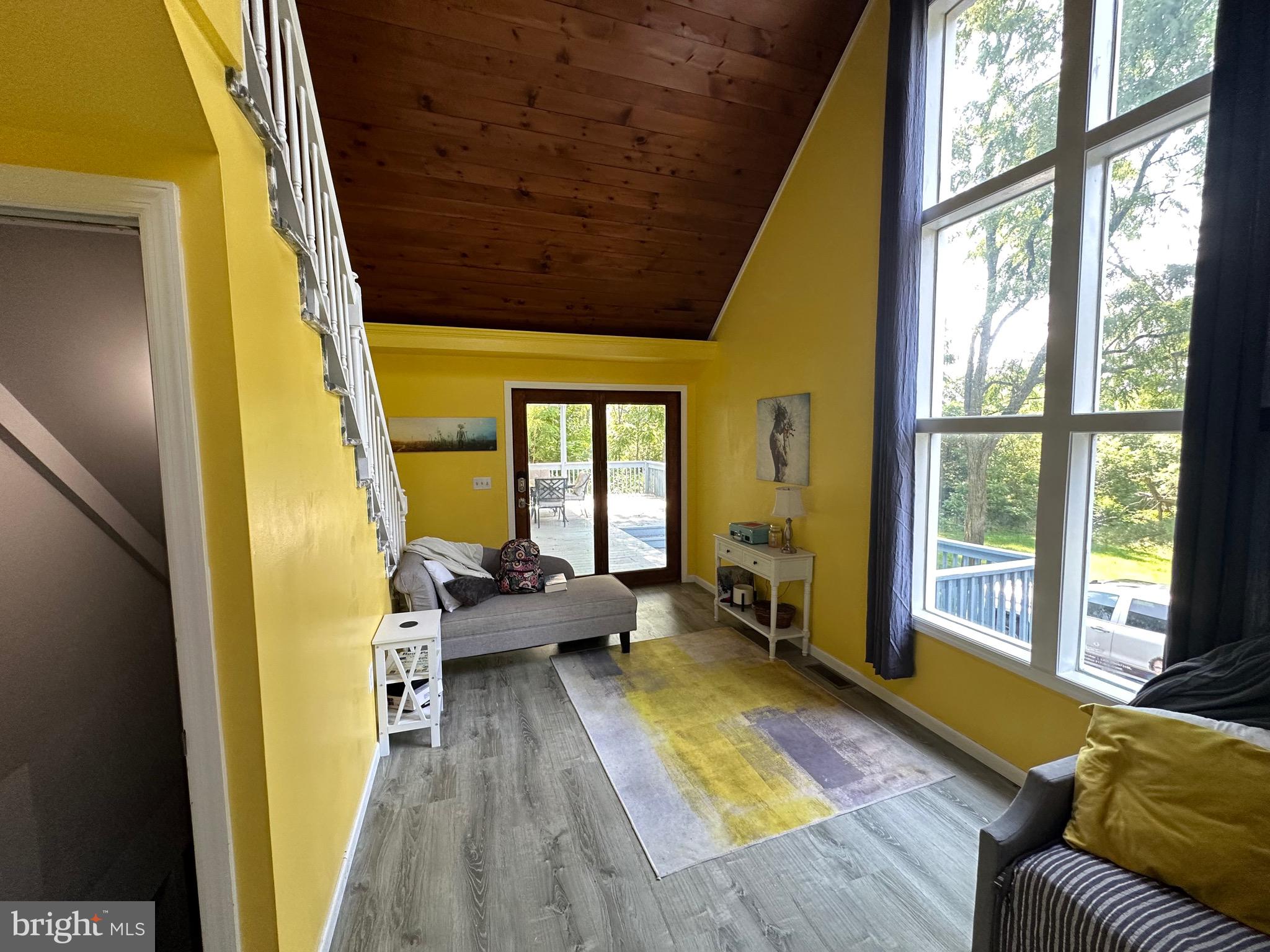 121 Trail Road South Elizabethtown, PA 17022 - Photo 9 of 17 Gallery Image 9