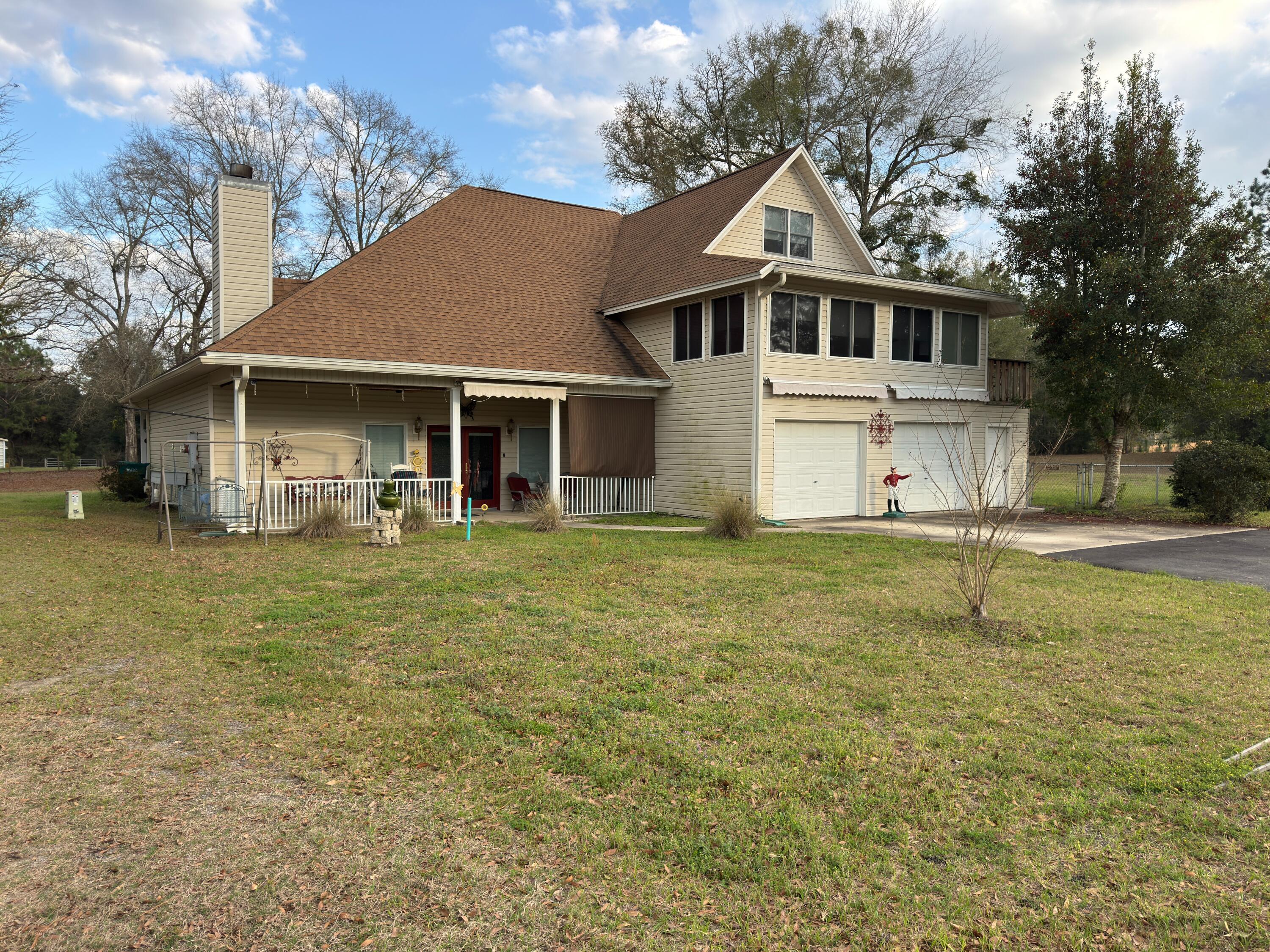 3955 Highway 77 Chipley, FL 32428 - Photo 4 of 54 Front of Home