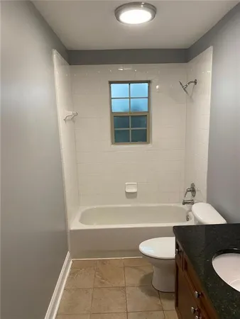 $2,250 | 750 Dalrymple Road, Unit 2B, Atlanta, GA 30328