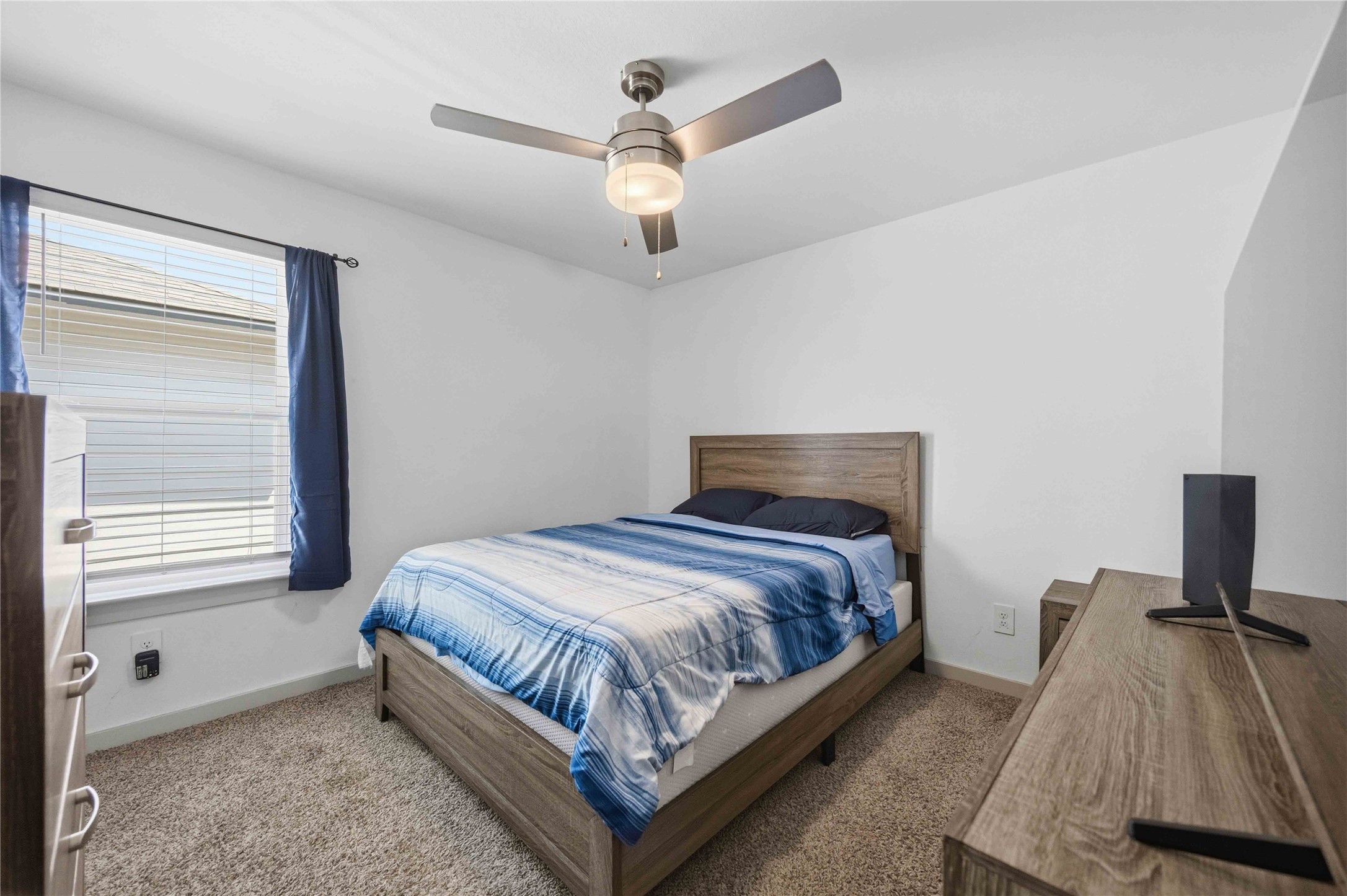 7835 Sleek Flock Lane Rosharon, TX 77583 - Photo 28 of 36