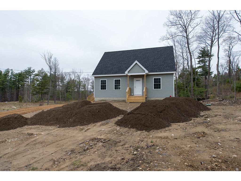 7 Spring Hill Road Lebanon, ME 04027 - Photo 4 of 36