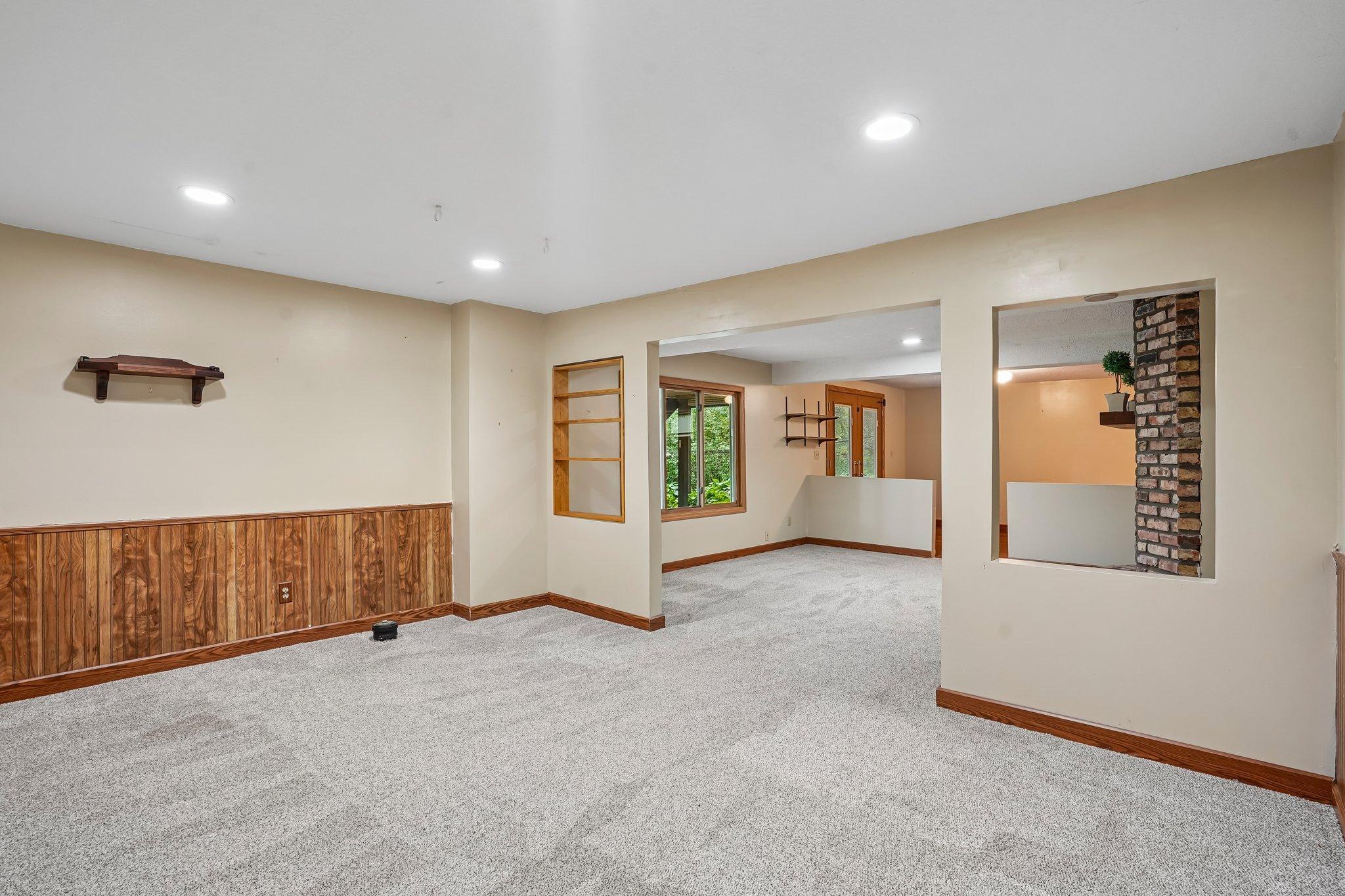 4580 Oak Pond Road Eagan, MN 55123 - Photo 34 of 79 Gallery Image 34