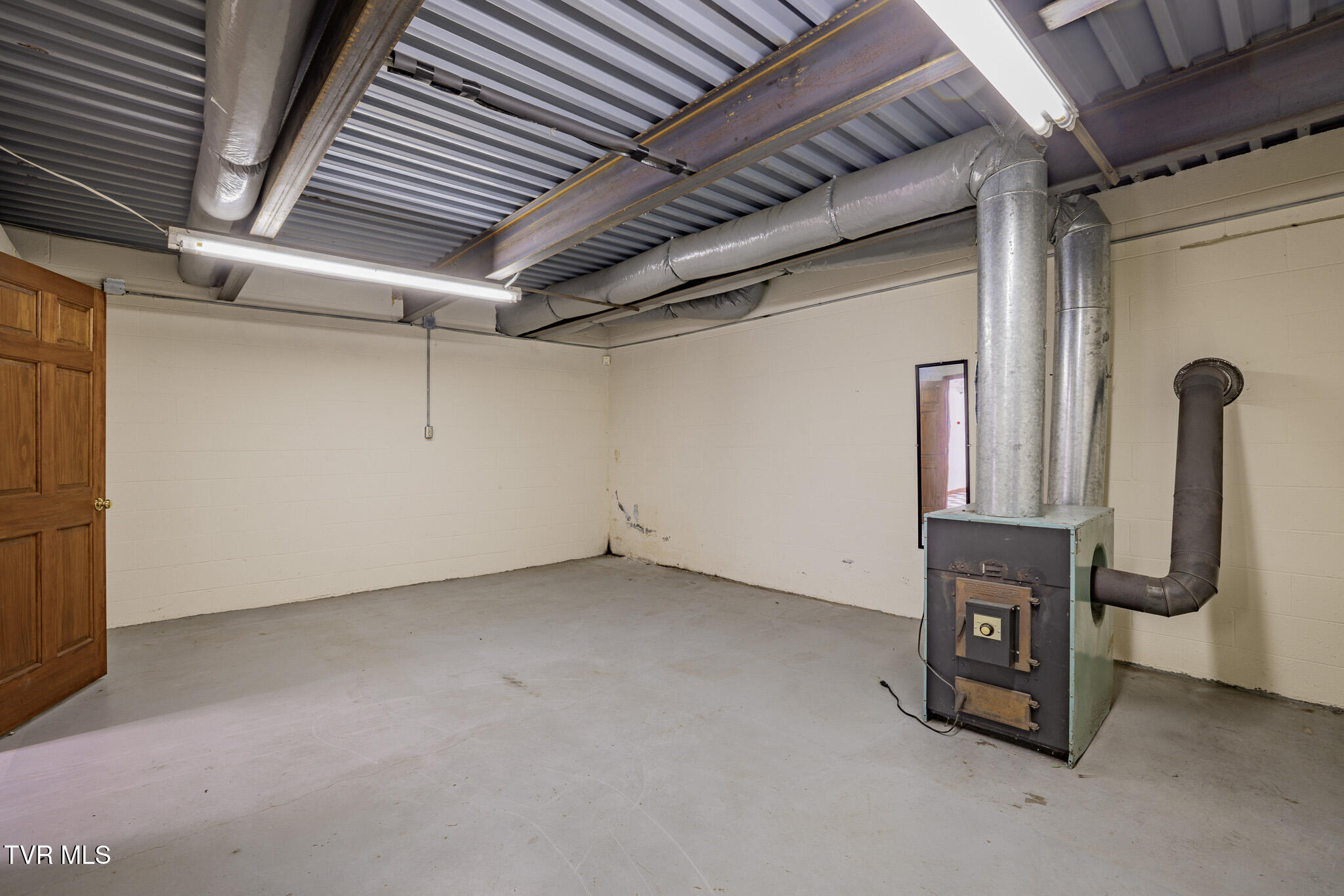 562 Gammon Road Kingsport, TN 37663 - Photo 52 of 65 1R9A8180-HDR